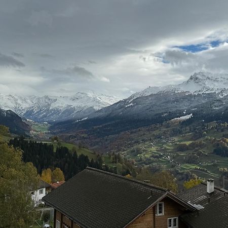 شقة Attic In The Alps Luzein المظهر الخارجي الصورة